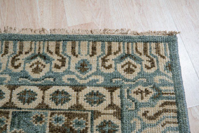 Hand knotted area rugs