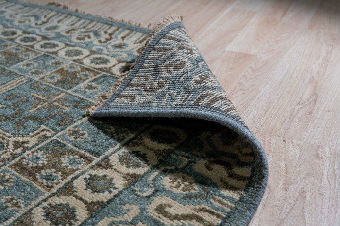 Hand knotted area rugs