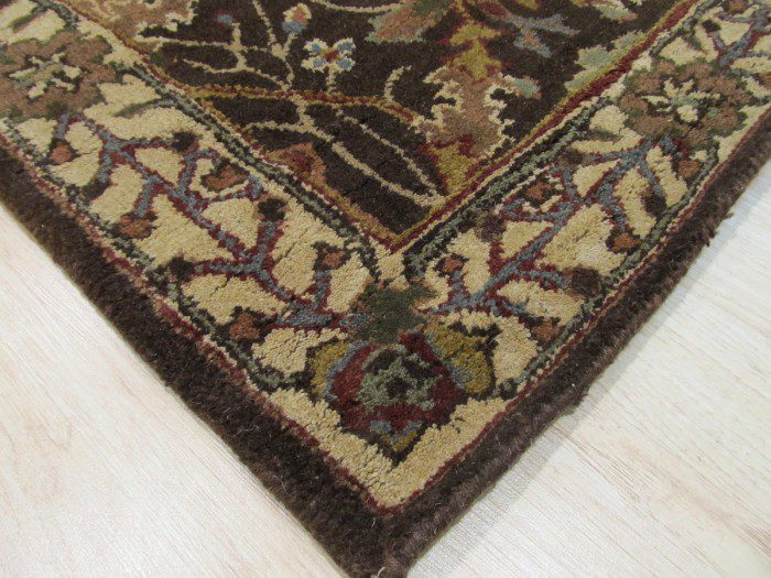 Hand knotted area rugs