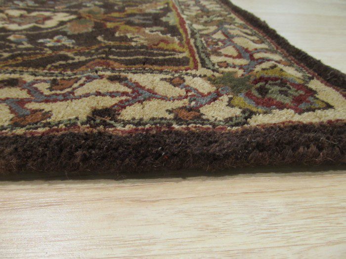 Hand knotted area rugs