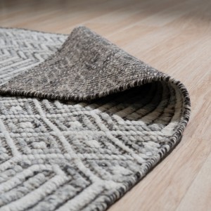 Hand knotted area rugs
