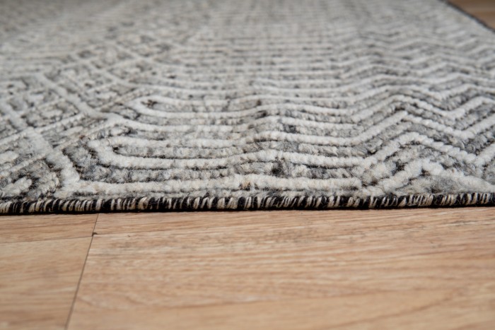 Hand knotted area rugs