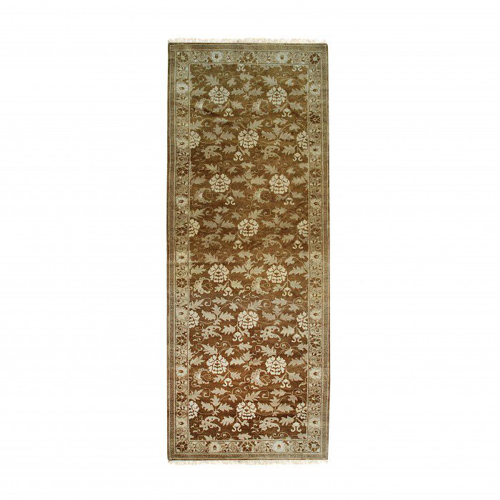 Hand knotted area rugs