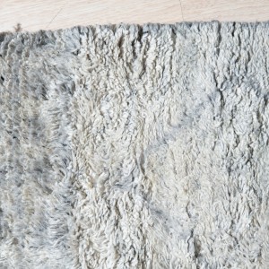 Hand knotted area rugs