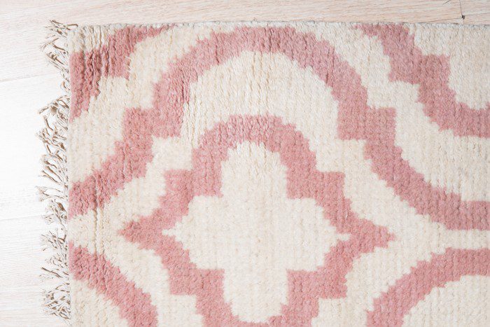 Hand knotted area rugs