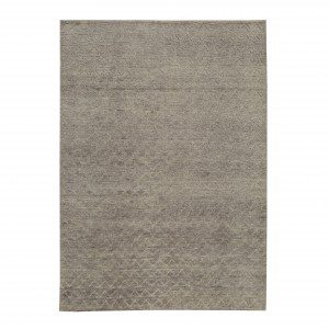 Hand knotted area rugs