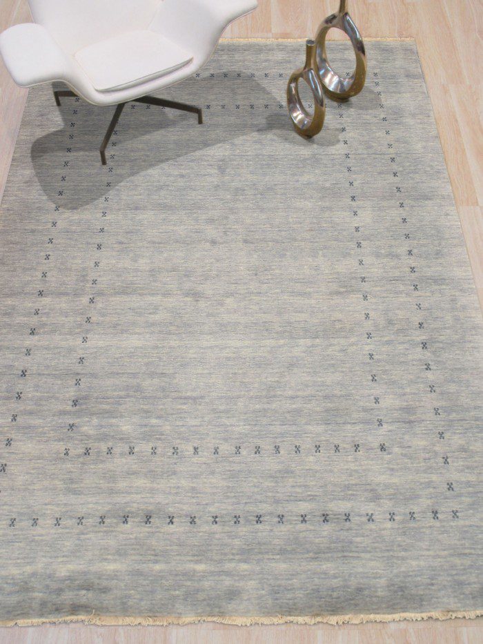 Hand knotted area rugs