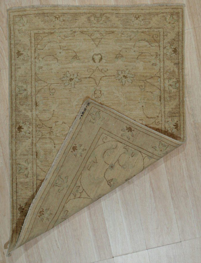 Hand knotted area rugs